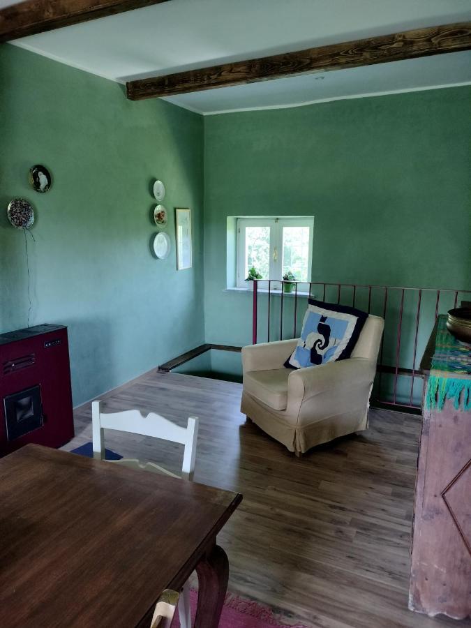 Casa Relax Immersa Nel Verde Della Natura Casalborgone Exterior photo